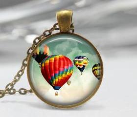 Hot Air Balloon Pendant,Glass art Pendant, Hot Air balloon Necklace 01
